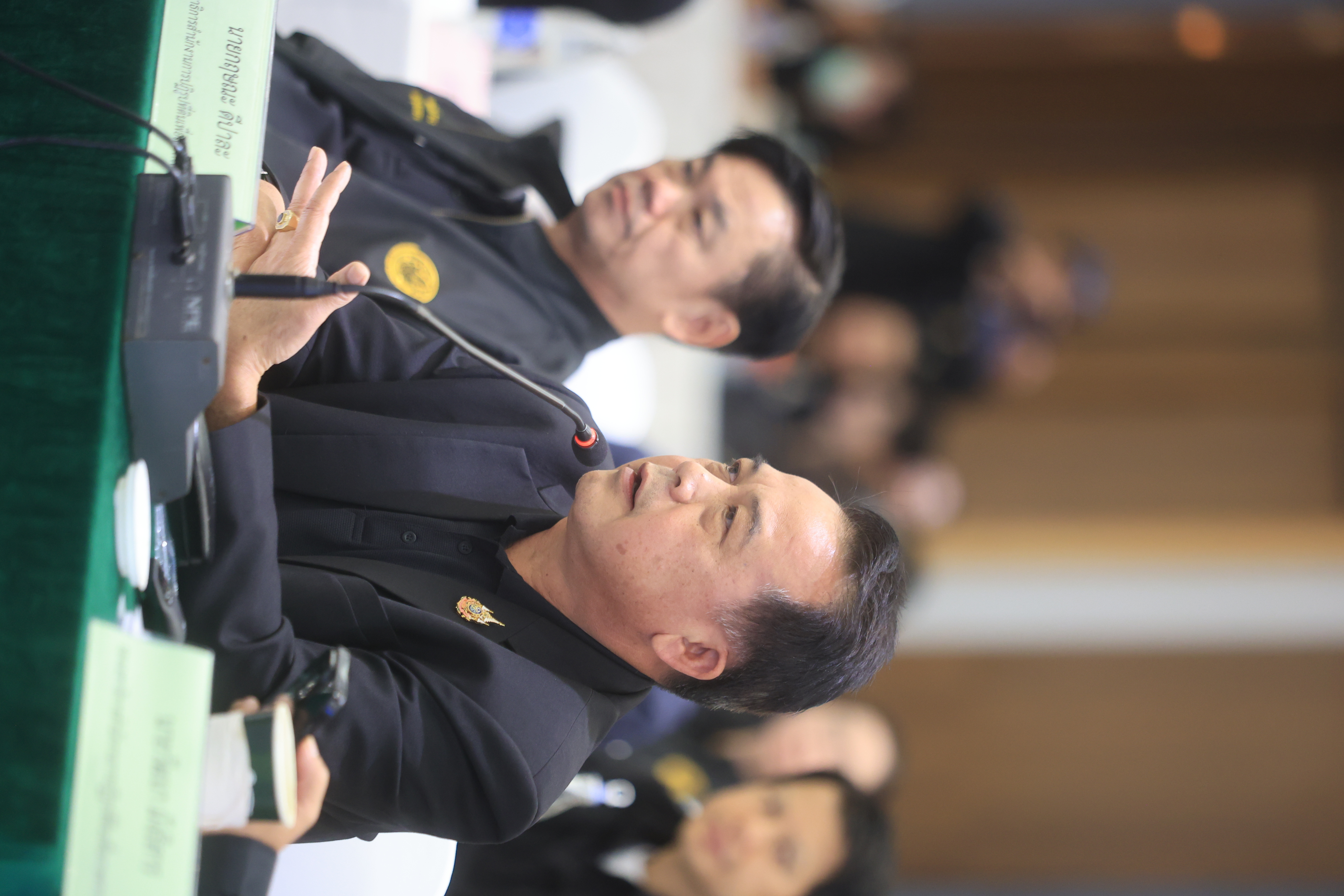 title - เลขาฯ ส.ป.ก. ประชุมเข้ม! 